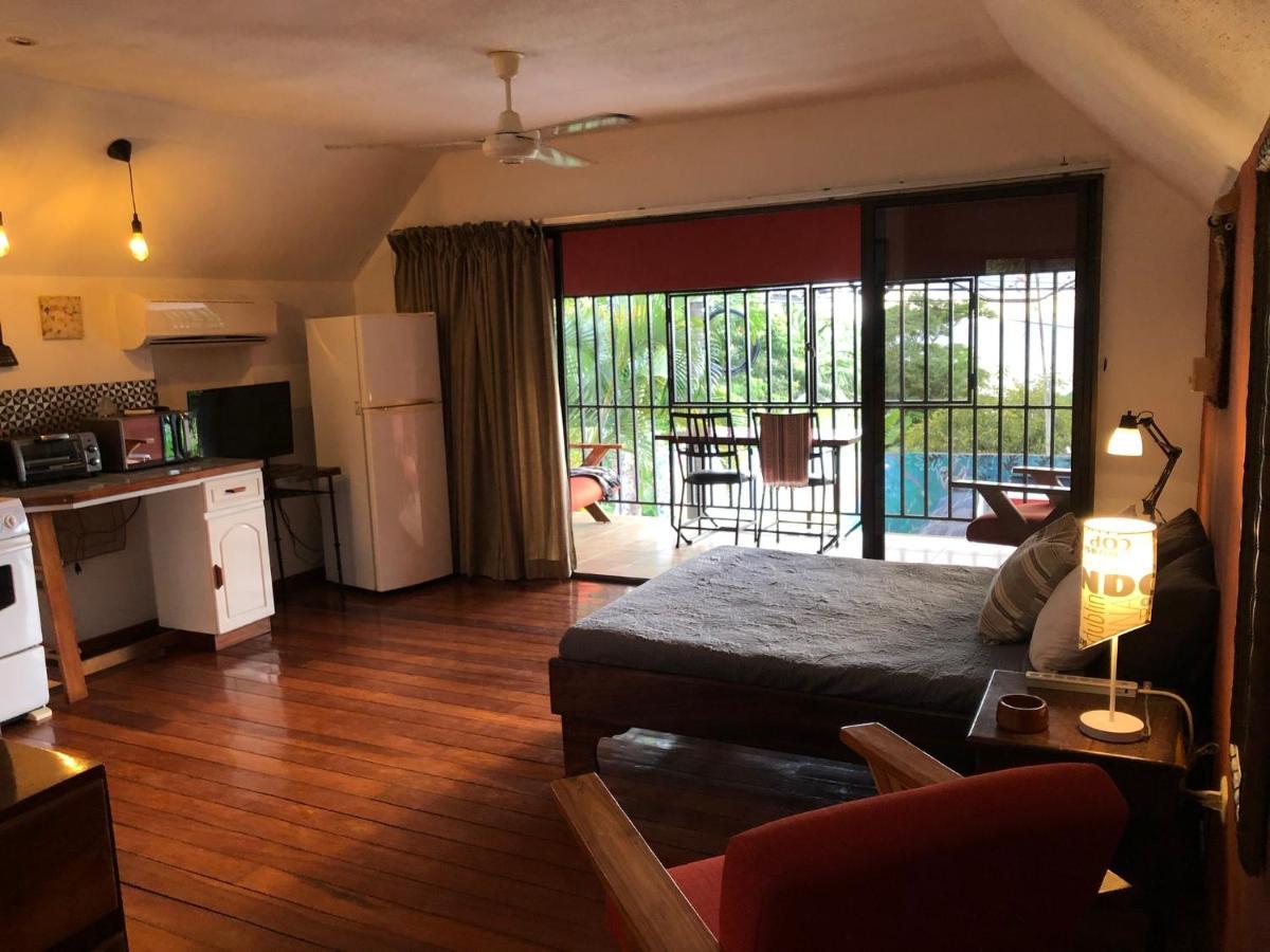 Cockatoo Studio Apartments Manuel Antonio Exterior foto